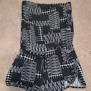 Patterned, sleeveless beach romper